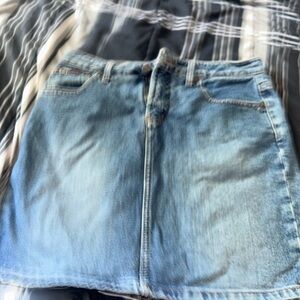 Denim Blue Skirt Lei